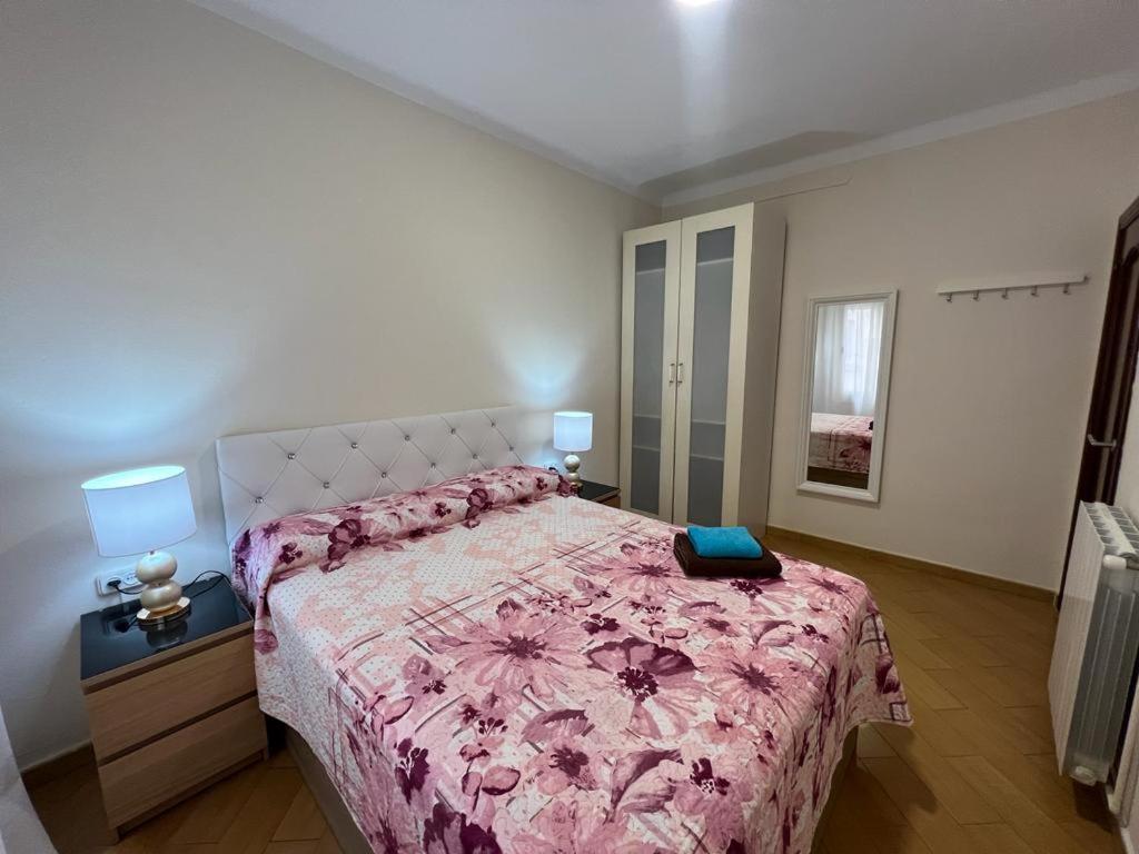 Rooms Nueva Valencia Barcelona Exteriér fotografie