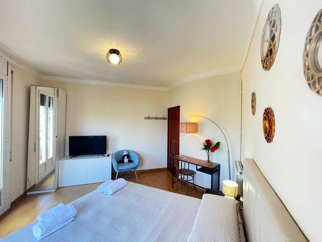 Rooms Nueva Valencia Barcelona Exteriér fotografie