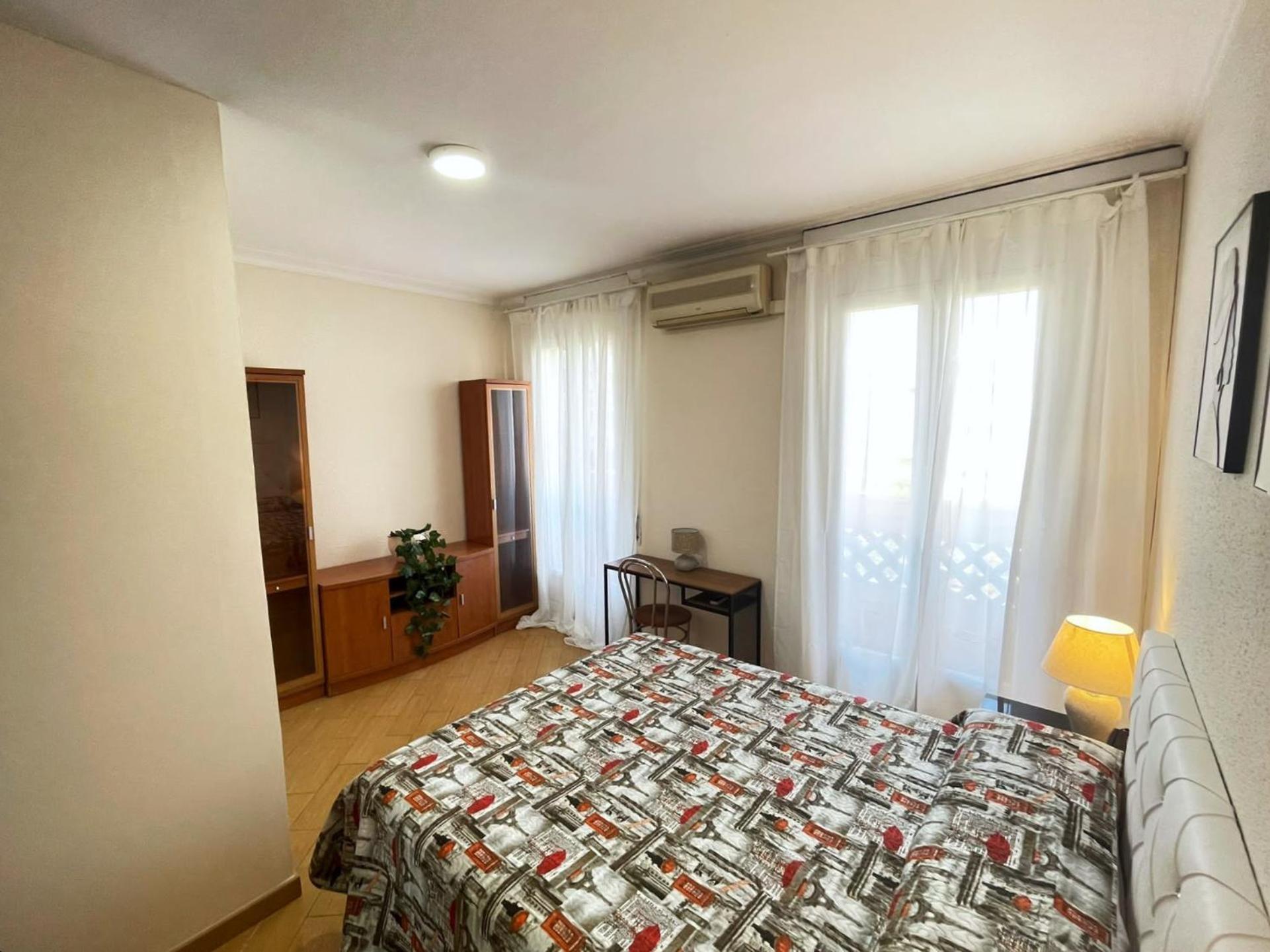 Rooms Nueva Valencia Barcelona Exteriér fotografie