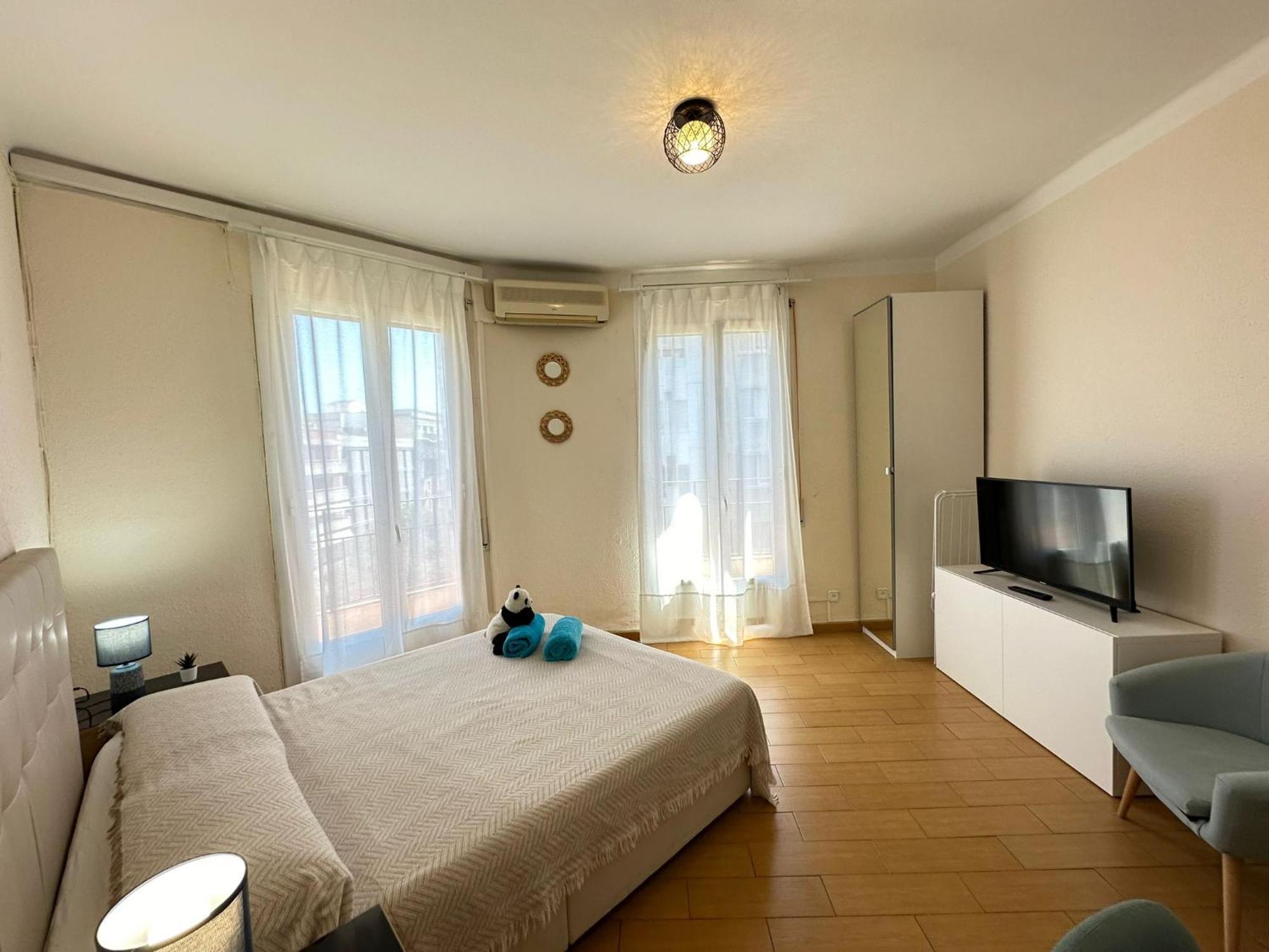 Rooms Nueva Valencia Barcelona Exteriér fotografie