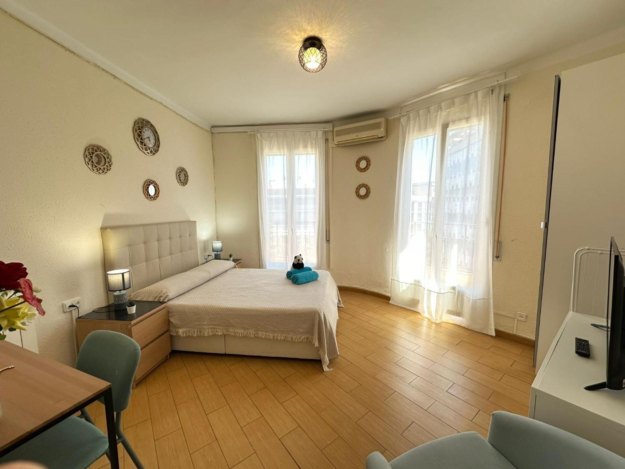 Rooms Nueva Valencia Barcelona Exteriér fotografie