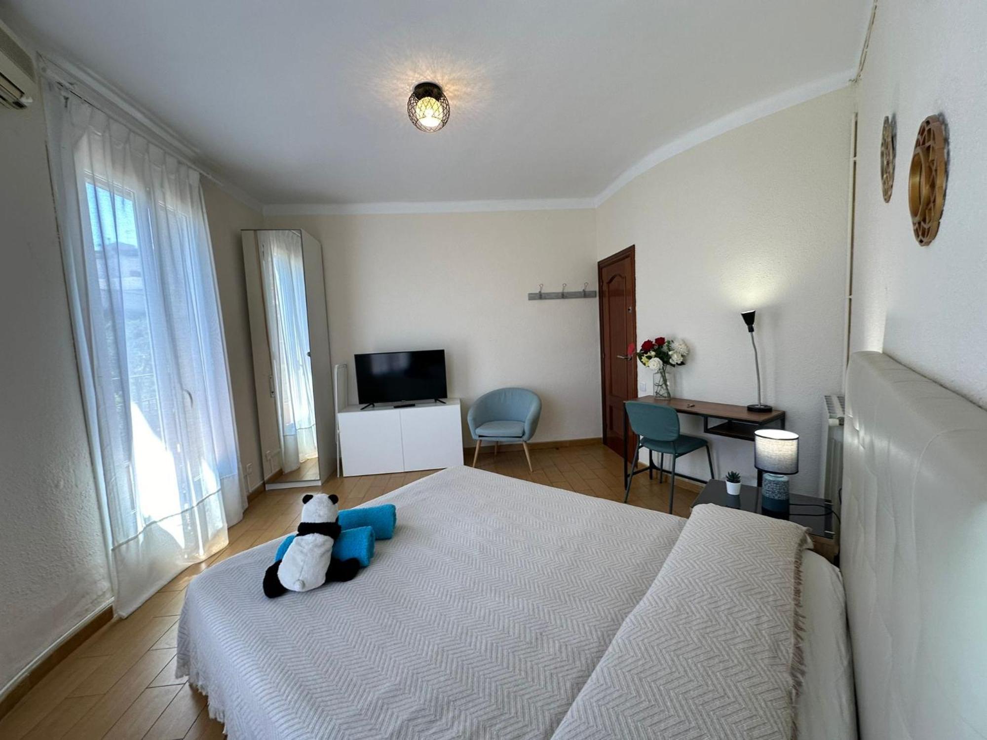 Rooms Nueva Valencia Barcelona Exteriér fotografie