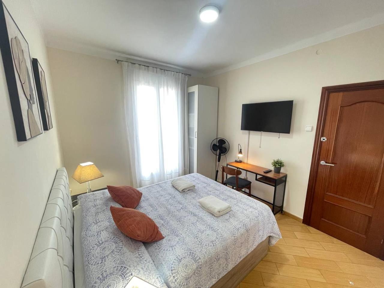 Rooms Nueva Valencia Barcelona Exteriér fotografie